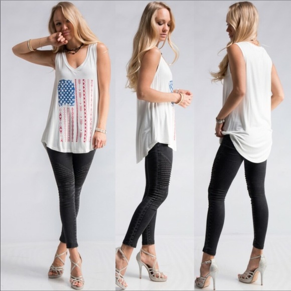 LAST ONE 🇺🇸 AMERICAN FLAG GRAPHIC V NECK TANK - Picture 2 of 8